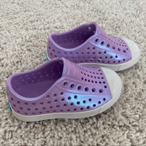 Toddler Girl Purple Natives Size 5